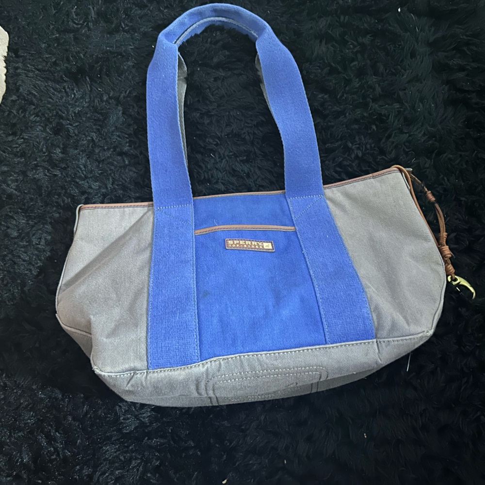 Sherry tote never used